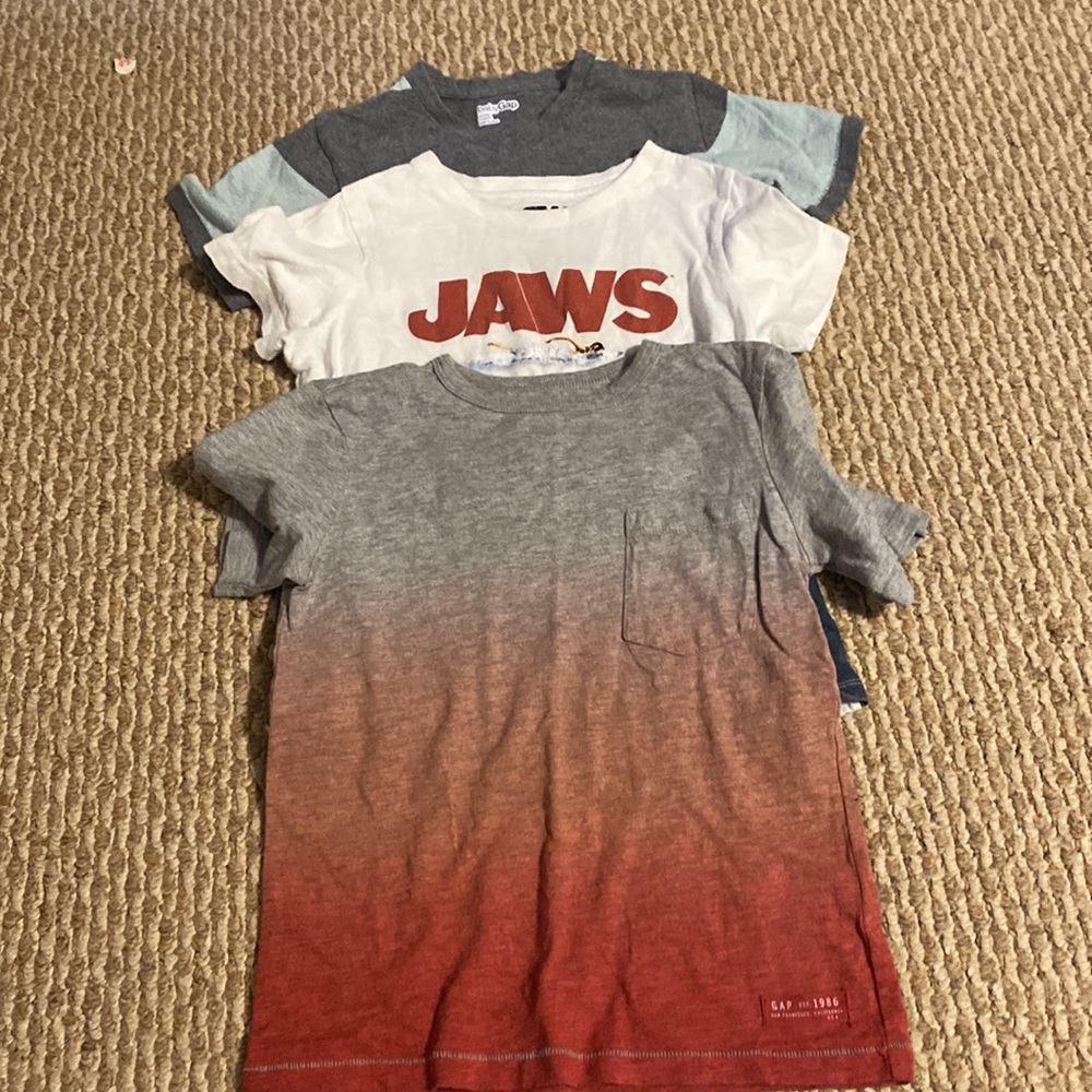 Bundle of Gap Shirts